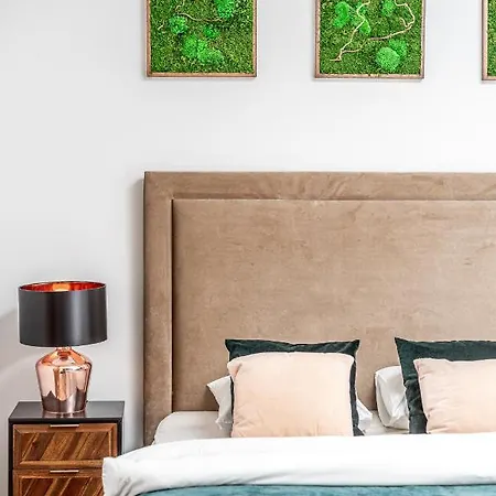 Lägenhet Sun Lighted Cathedral Square Studio *